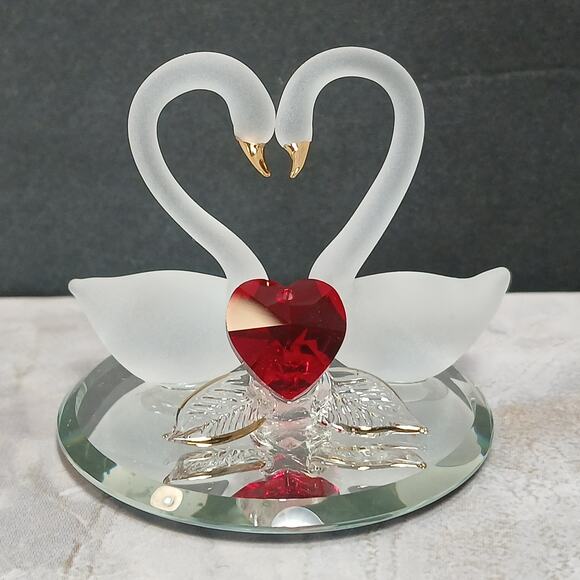 Frosted Swans wRed Crystal Heart Mini Figurine wMirror Base, Glass Baron HC2395R - Picture 1 of 7